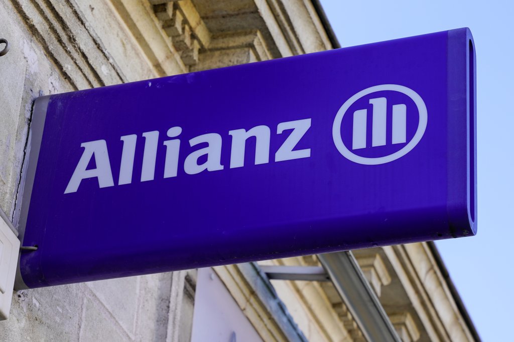 Allianz Lebensversicherung senkt Garantien Allianz Lebensversicherung senkt Garantien